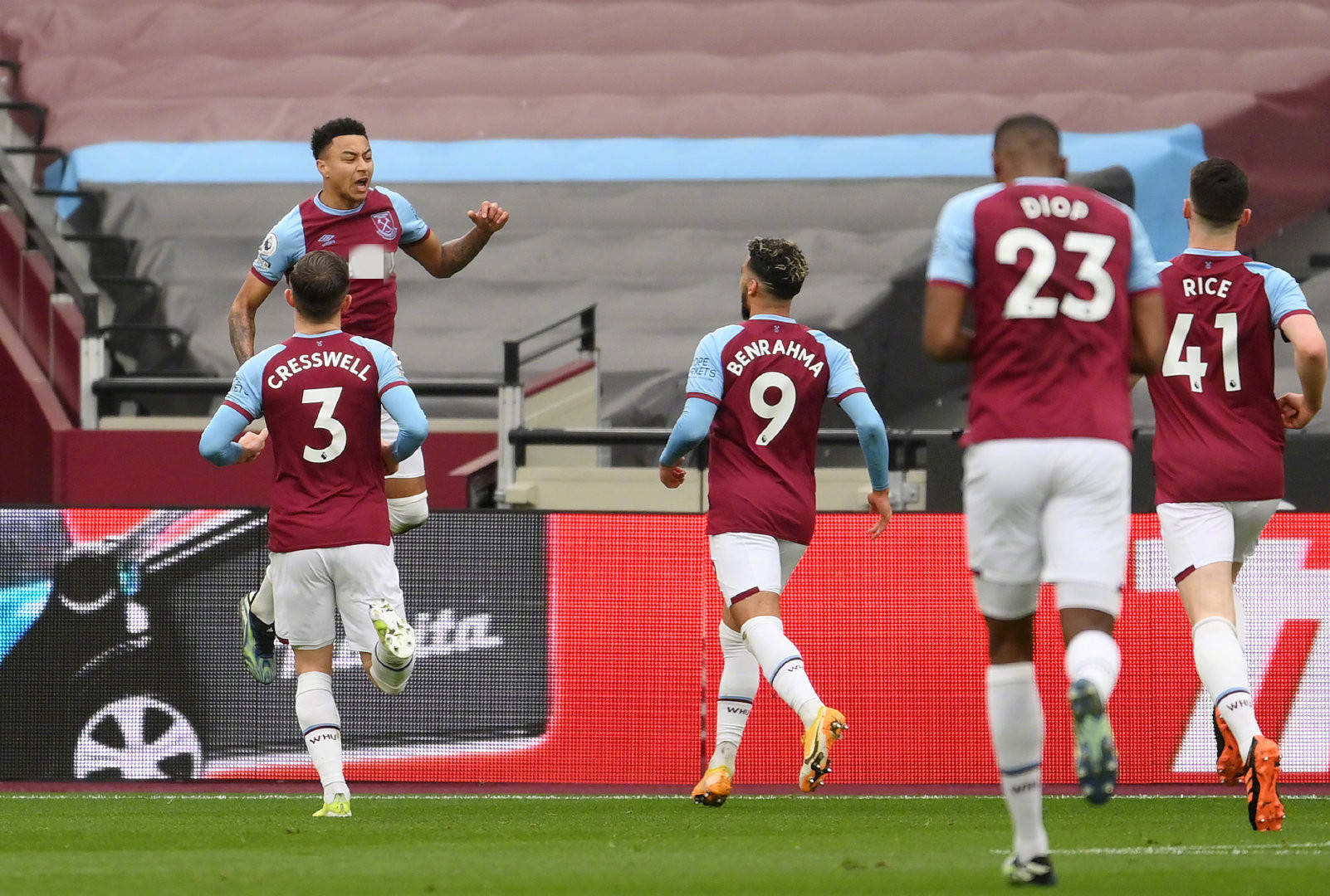 这种亲密关 这种亲密关