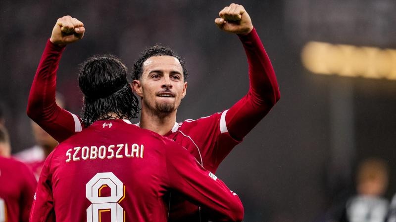 澳超半场：贝希奇建功，杜兰扳平，墨尔本城1-1麦克阿瑟（澳超上半场：贝希奇先拔头筹，杜兰扳平，墨尔本城暂1-1麦克阿瑟）